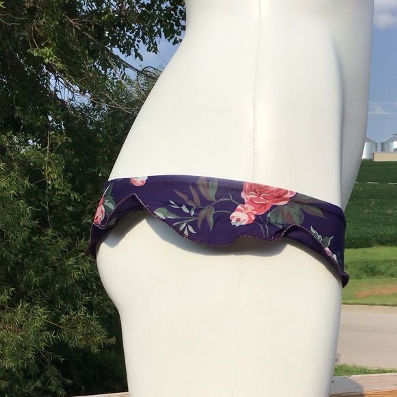 Wildfox Purple Ruffle Bikini Bottom New Size Small - Picture 6 of 7